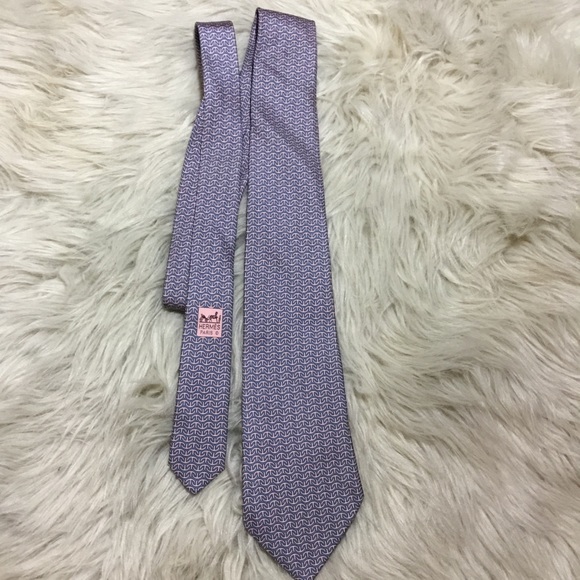 Hermes Other - HERMÈS Blue Pink Mod Pattern Silk Fancy Office Tie
